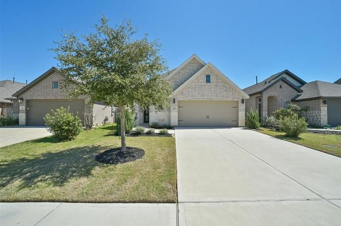 Katy, TX 77494 | 3 beds| 2 baths| $365,000